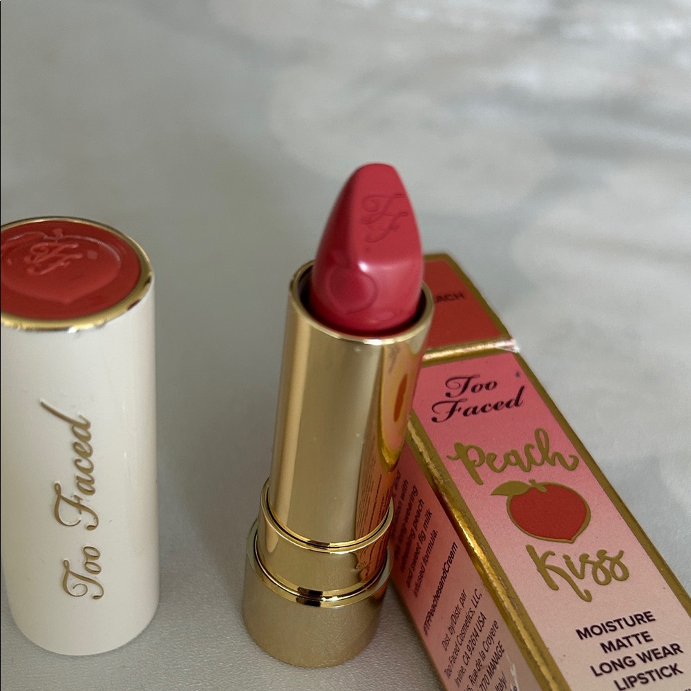 Too Faced Peach Kiss Lipstick - Vibrant Coral - Picture 3 of 8